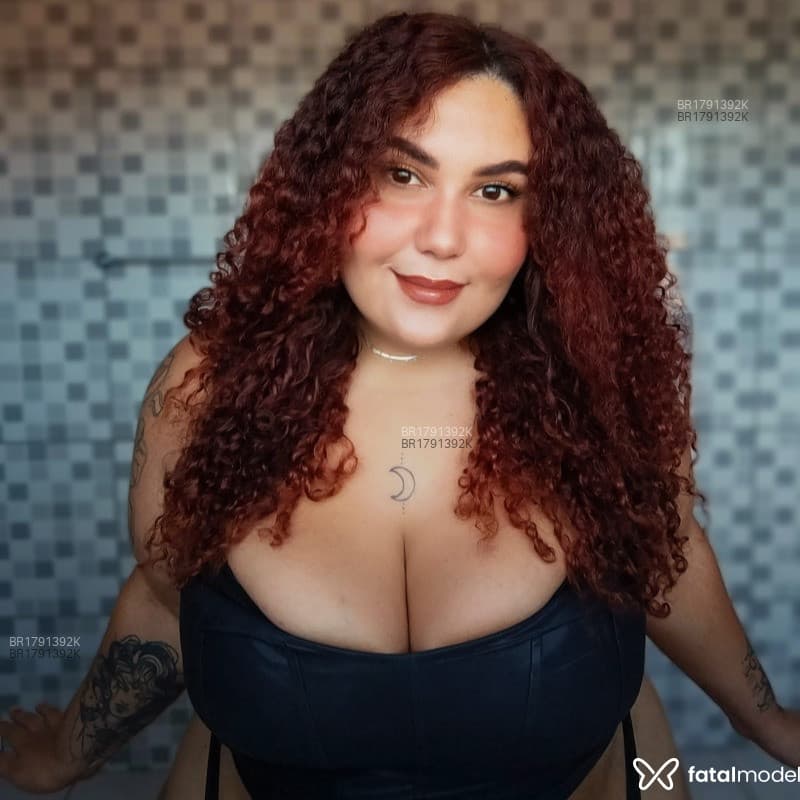 Juicy Julia — foto 1