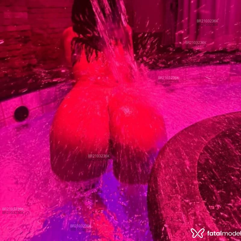 Larissa — foto 1