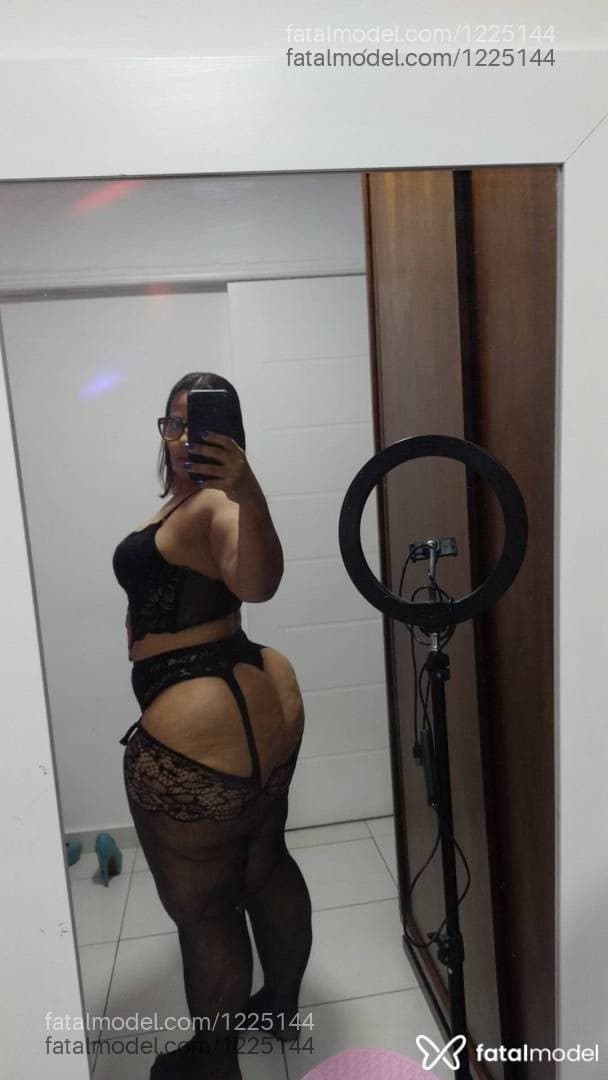 Renata Alves — foto 3