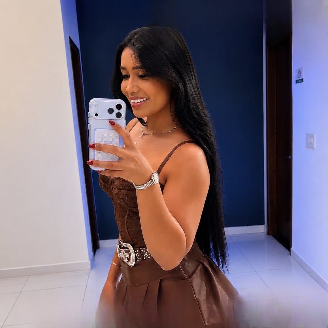 Janaína Silva — foto 3